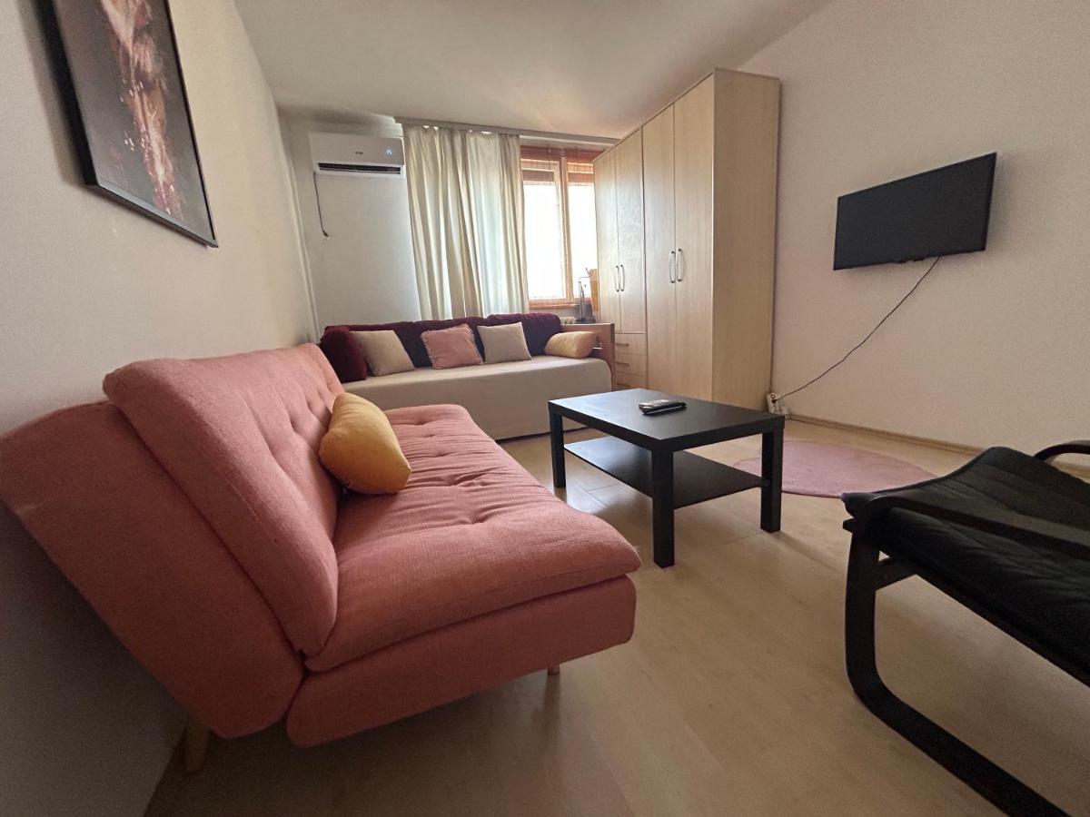 Kelti Apartment Belgrade Exterior photo